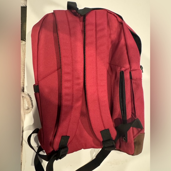 NWOT VX VONXURY Lightweight Water Resistant Travel Backpack w/Multiple Pockets - Picture 8 of 10